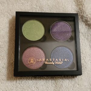 Like New Anastasia Beverly Hills Quad & Refillable 4 Well Eyeshadow Palette